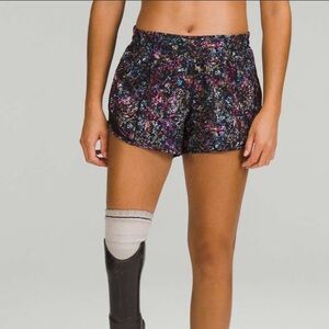 NWT Lululemon Hotty Hot II Short